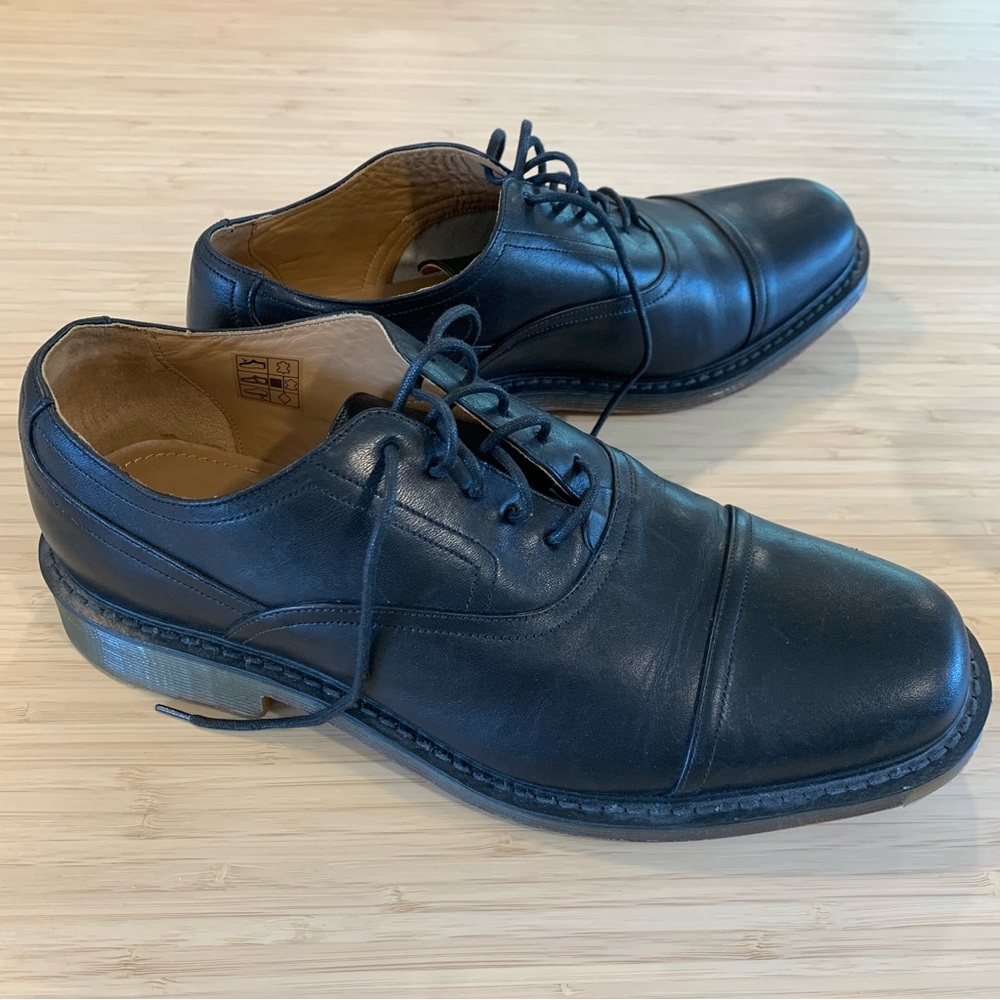 Dr. Martens Mens Black Leather Oxford Dress Shoe